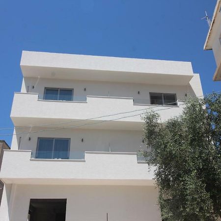 Hill'S Residence Sarande Exterior photo