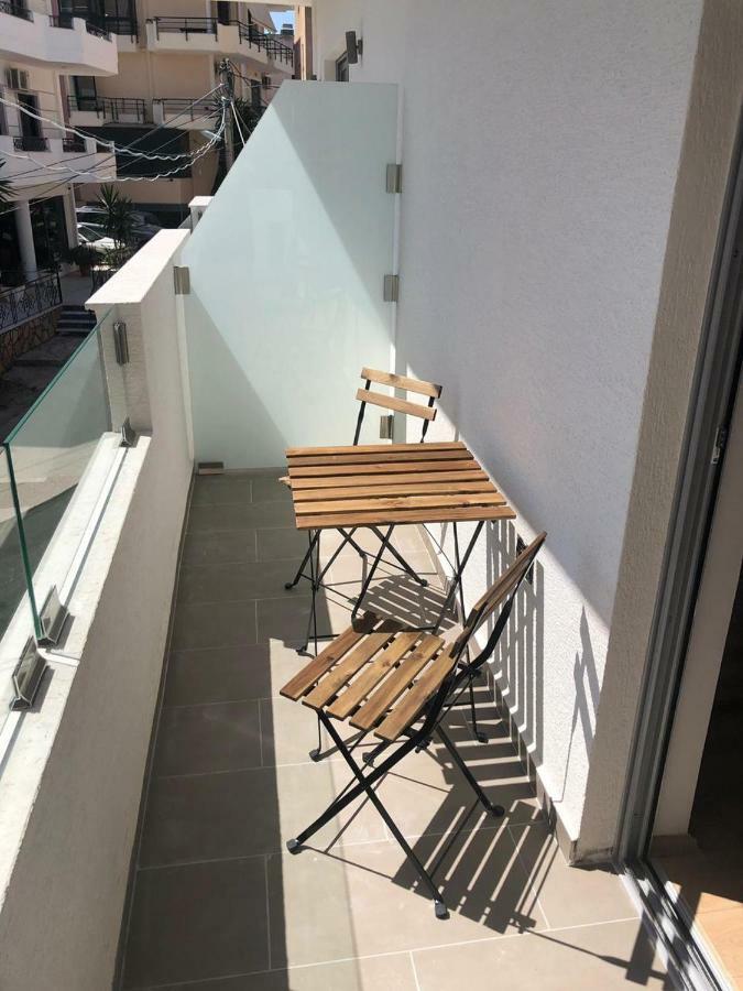 Hill'S Residence Sarande Exterior photo