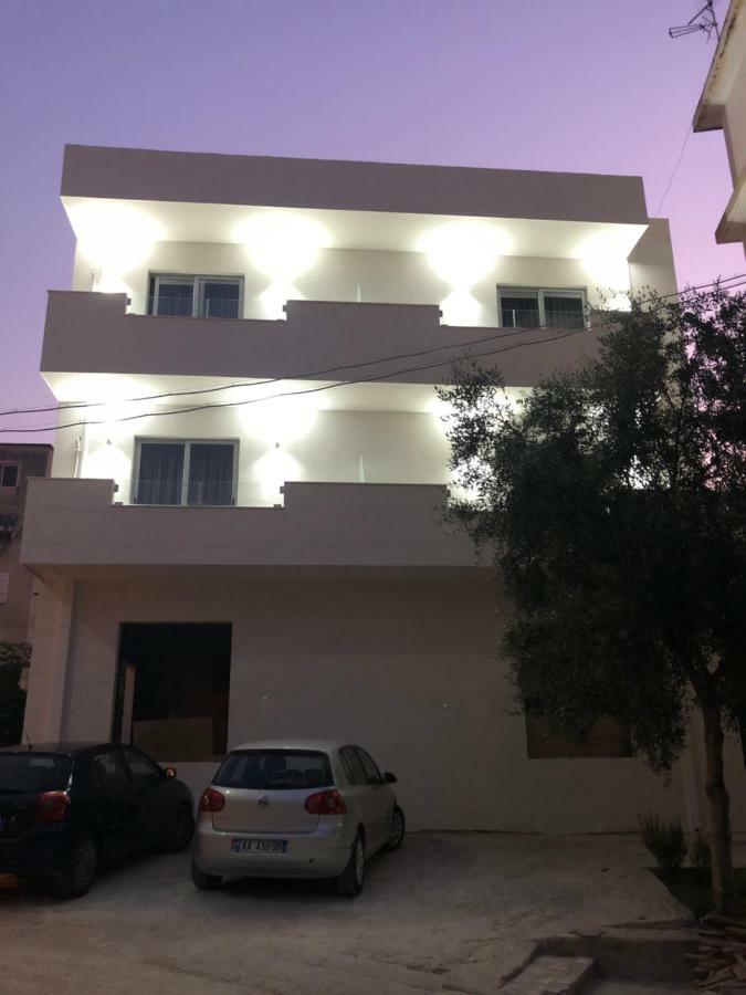 Hill'S Residence Sarande Exterior photo